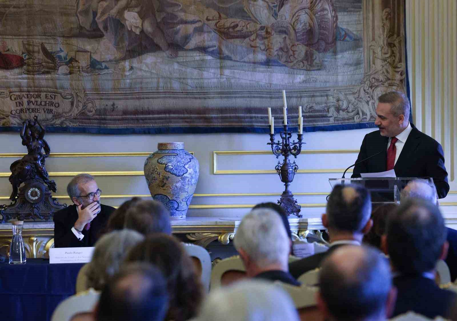 bakan fidan lizbonda buyukelciler konferansinda hitap etti 10 nGtlVO1S