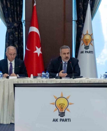 bakan-fidan-marmara-bolge-milletvekilleri-ile-bir-araya-geldi-j1PHKQ9u.jpg