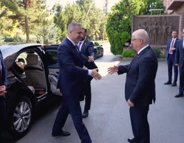bakan-fidan-milli-savunma-bakani-guler-ile-gorustu-iqp1L1L3.jpg