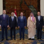bakan-fidan-misir-cumhurbaskani-es-sisi-ile-bir-araya-geldi-3WXTGdz3.jpg