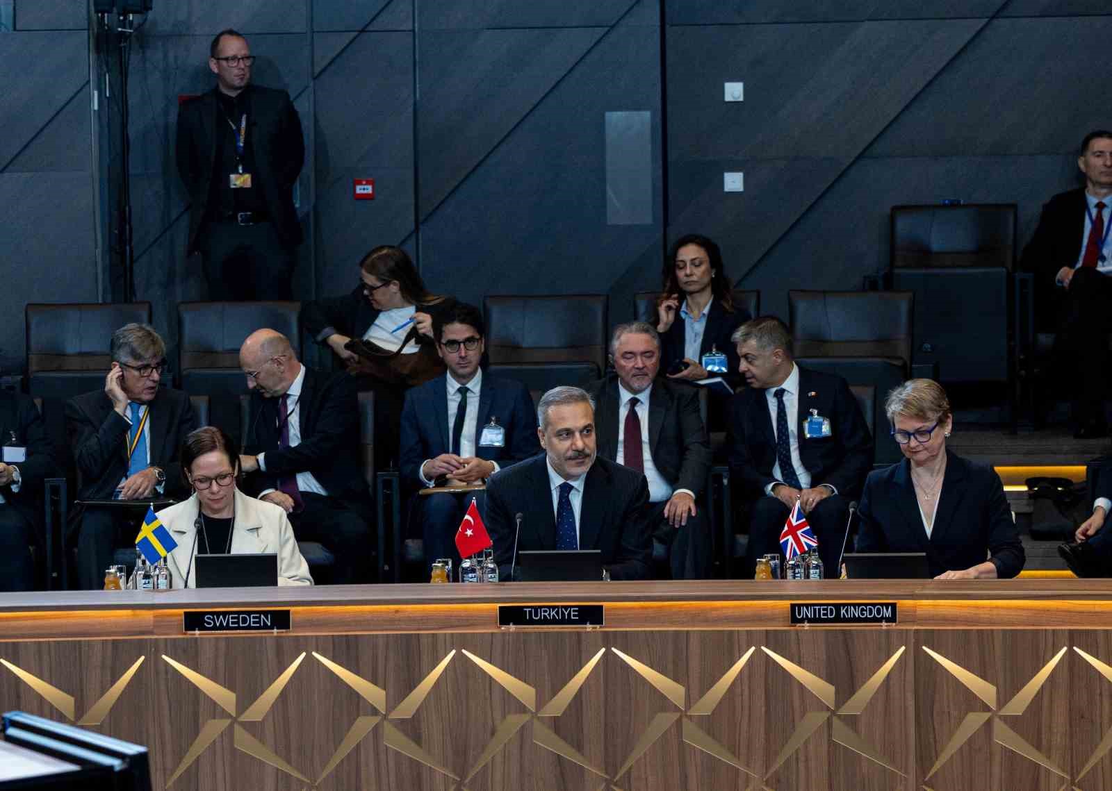 bakan fidan nato disisleri bakanlari toplantisina katildi 6 mZX9Yabj