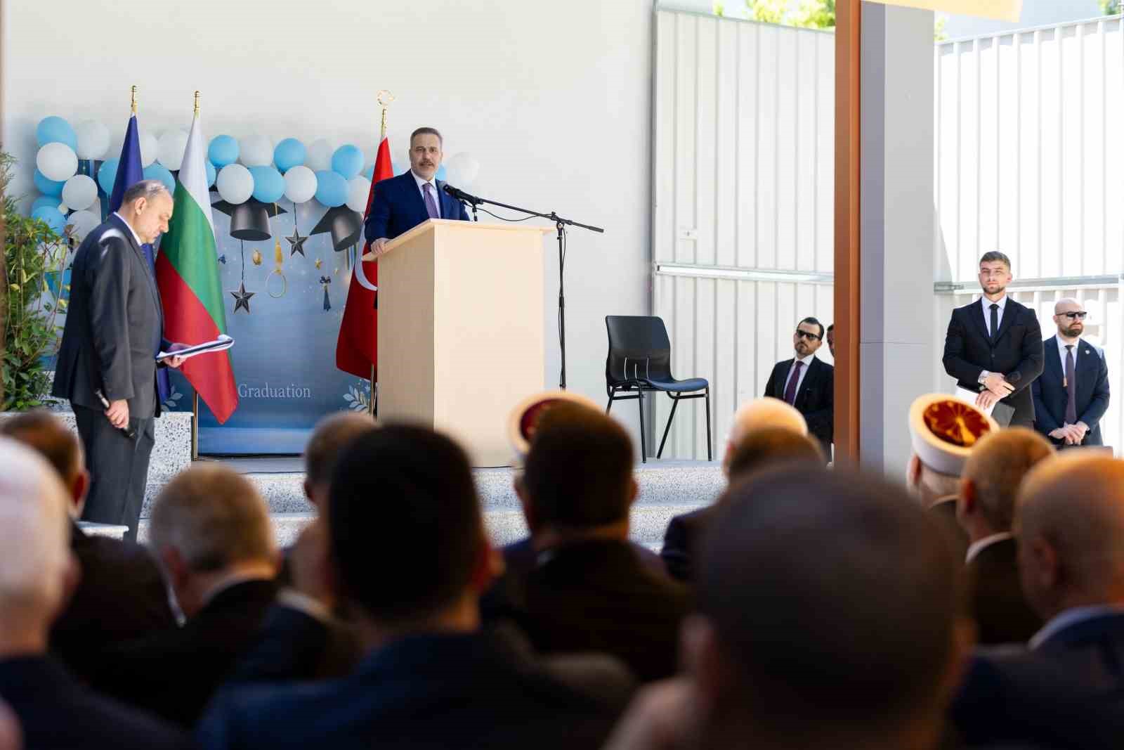 Bakan Fidan, Sofya Yüksek İslam Enstitüsü’nü ziyaret etti 15 bakan fidan sofya yuksek islam enstitusunu ziyaret etti 11 qeBeaUWe