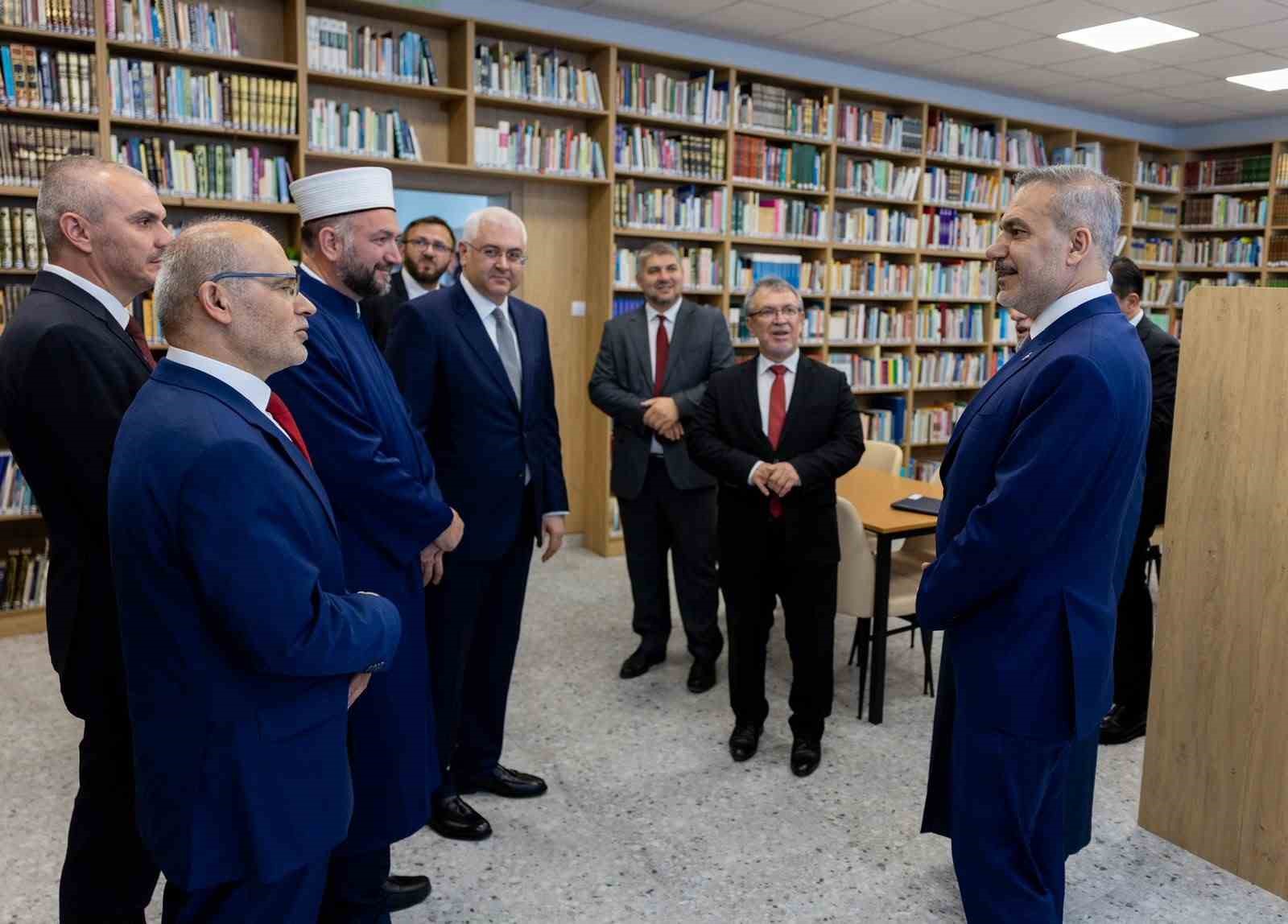 Bakan Fidan, Sofya Yüksek İslam Enstitüsü’nü ziyaret etti 9 bakan fidan sofya yuksek islam enstitusunu ziyaret etti 5 aBb9RudM