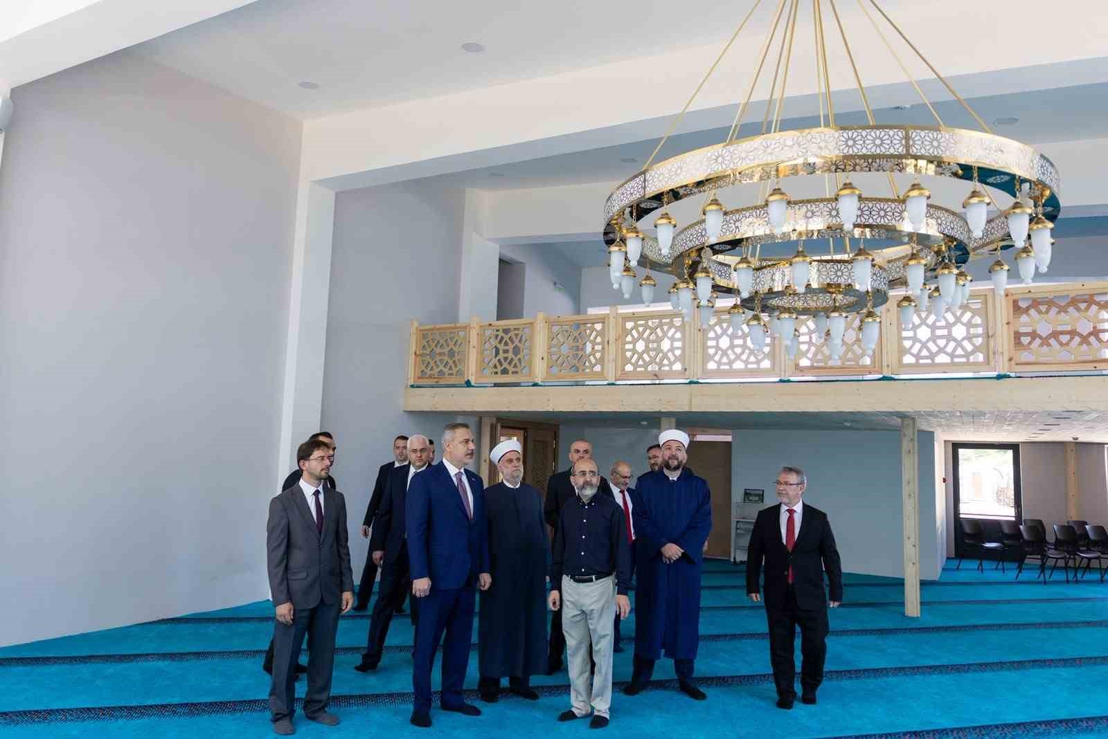 Bakan Fidan, Sofya Yüksek İslam Enstitüsü’nü ziyaret etti 12 bakan fidan sofya yuksek islam enstitusunu ziyaret etti 8