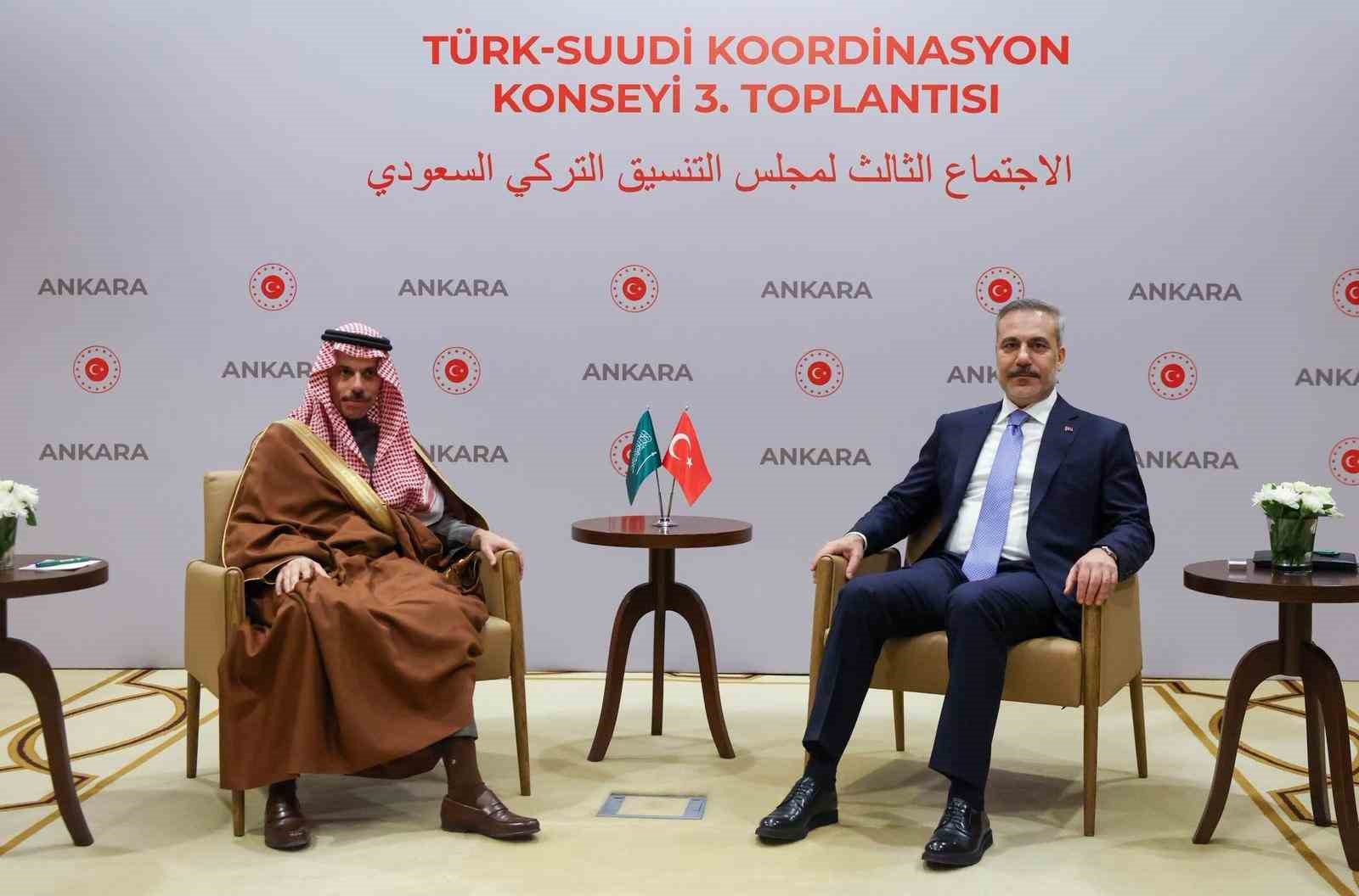 Bakan Fidan, Suudi mevkidaşı Al-Suud ile görüştü 7 bakan fidan suudi mevkidasi al suud ile gorustu 3