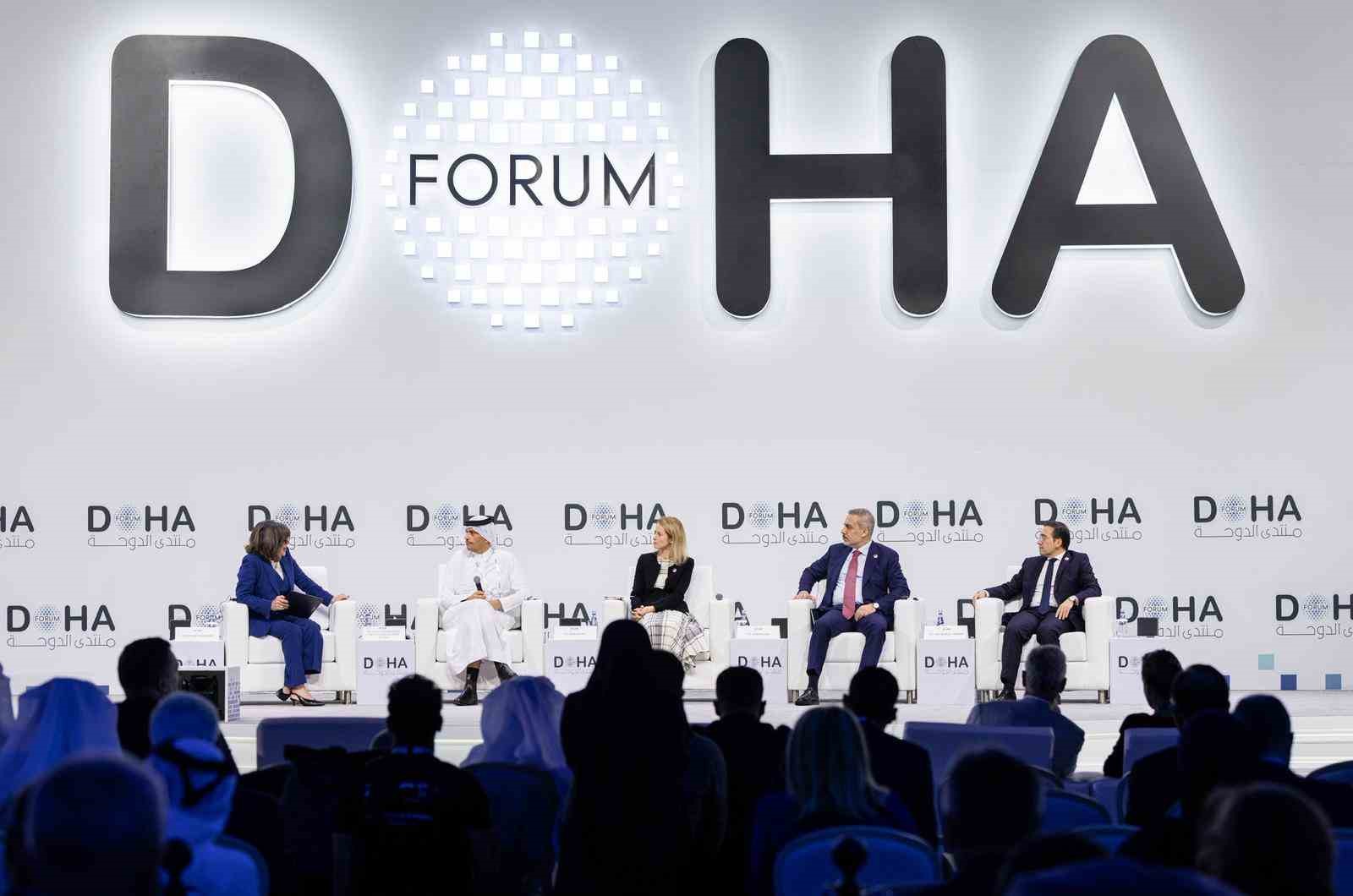 Bakan Fidan: "Trump’ın yapmak istedikleri, Türkiye’nin hedef ve çıkarlarıyla büyük ölçüde örtüşüyor" 5 bakan fidan trumpin yapmak istedikleri turkiyenin hedef ve cikarlariyla buyuk olcude ortusuyor 1 wWHNOHha