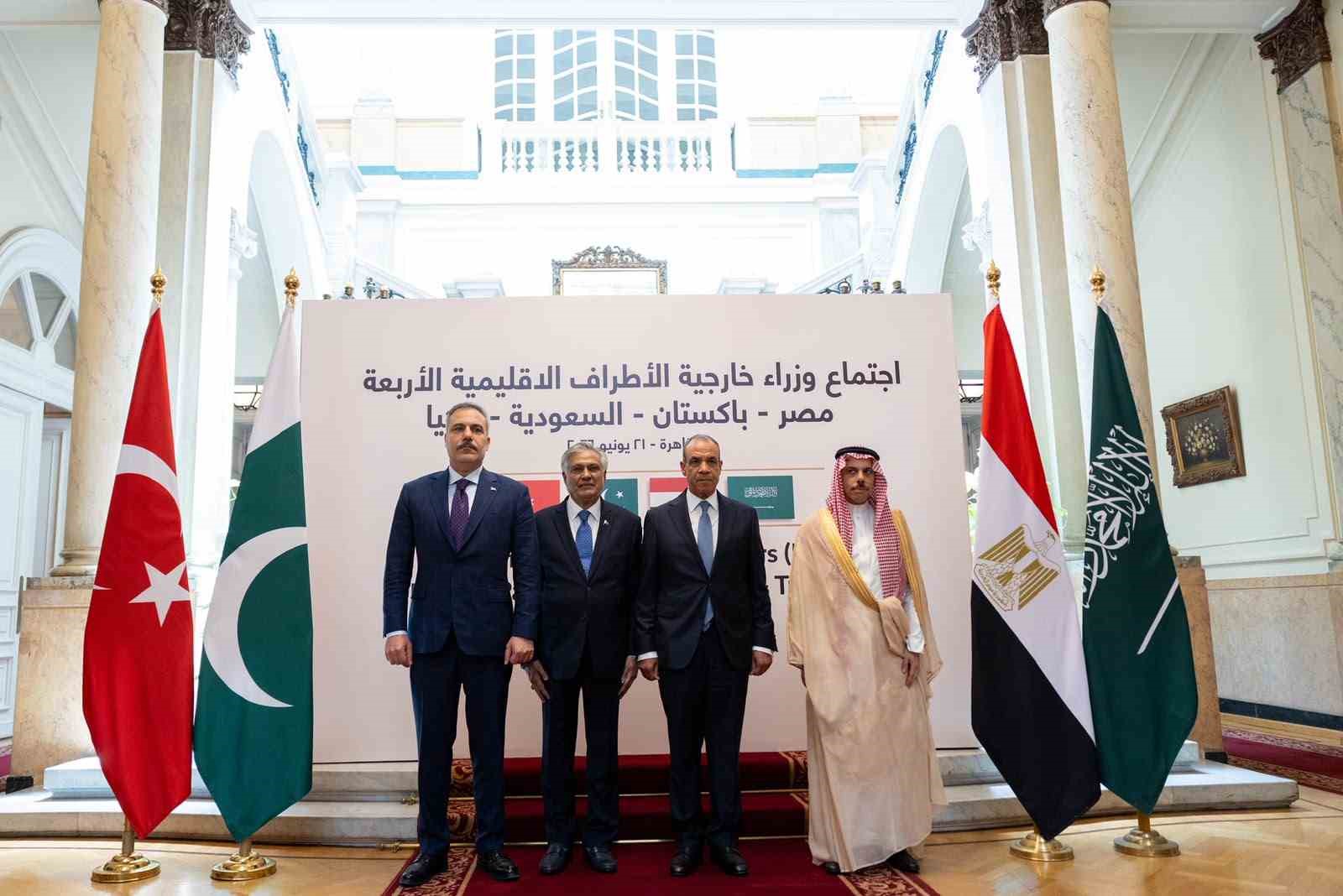 bakan fidan turkiye misir pakistan suudi arabistan disisleri bakanlari dorduncu toplantisina katildi 5 uJLqiu1P
