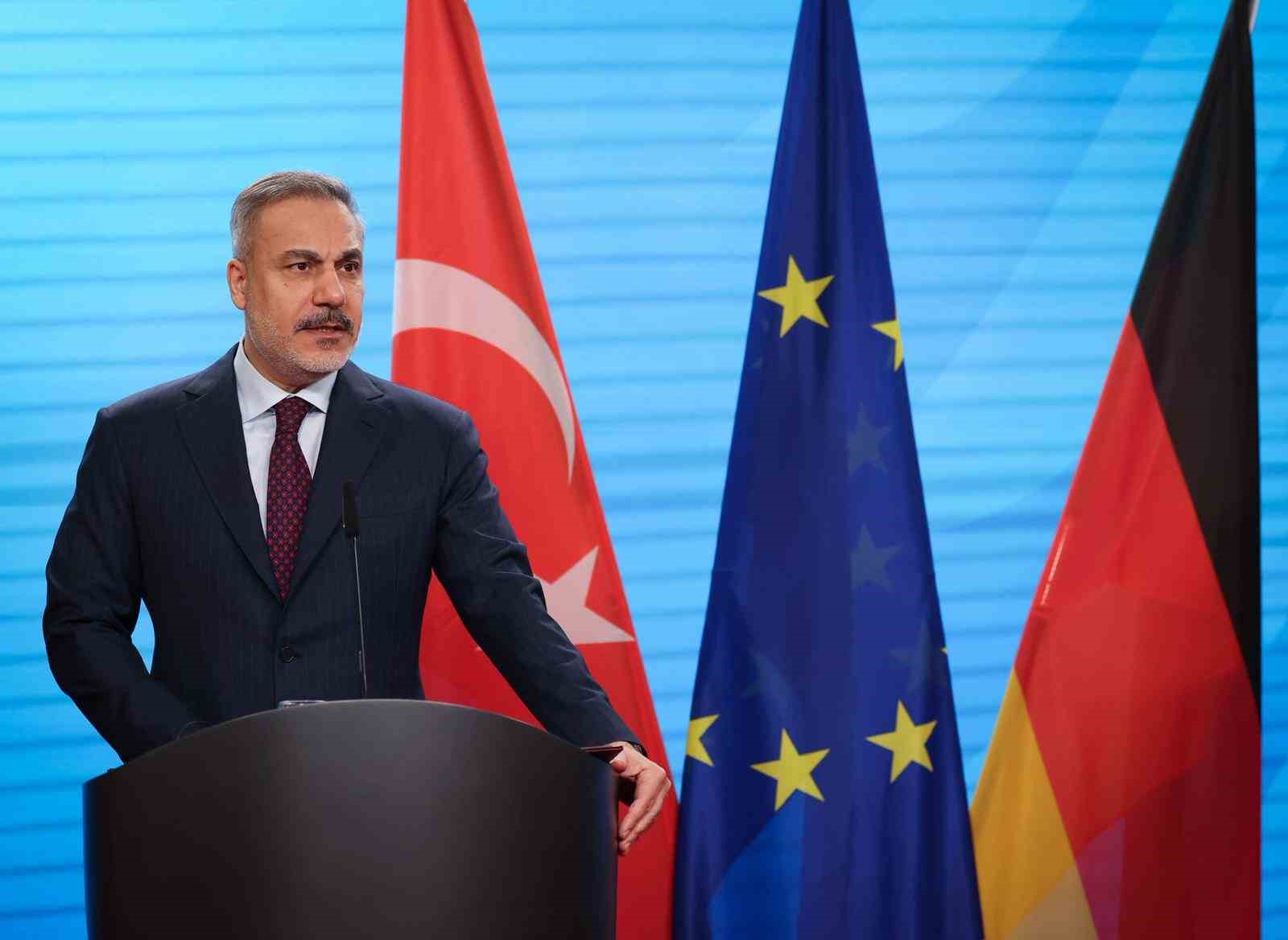 Bakan Fidan: "Türkiye, Rusya Ukrayna arasındaki müzakerelere ev sahipliğine yapmaya hazır" 4 bakan fidan turkiye rusya ukrayna arasindaki muzakerelere ev sahipligine yapmaya hazir 0
