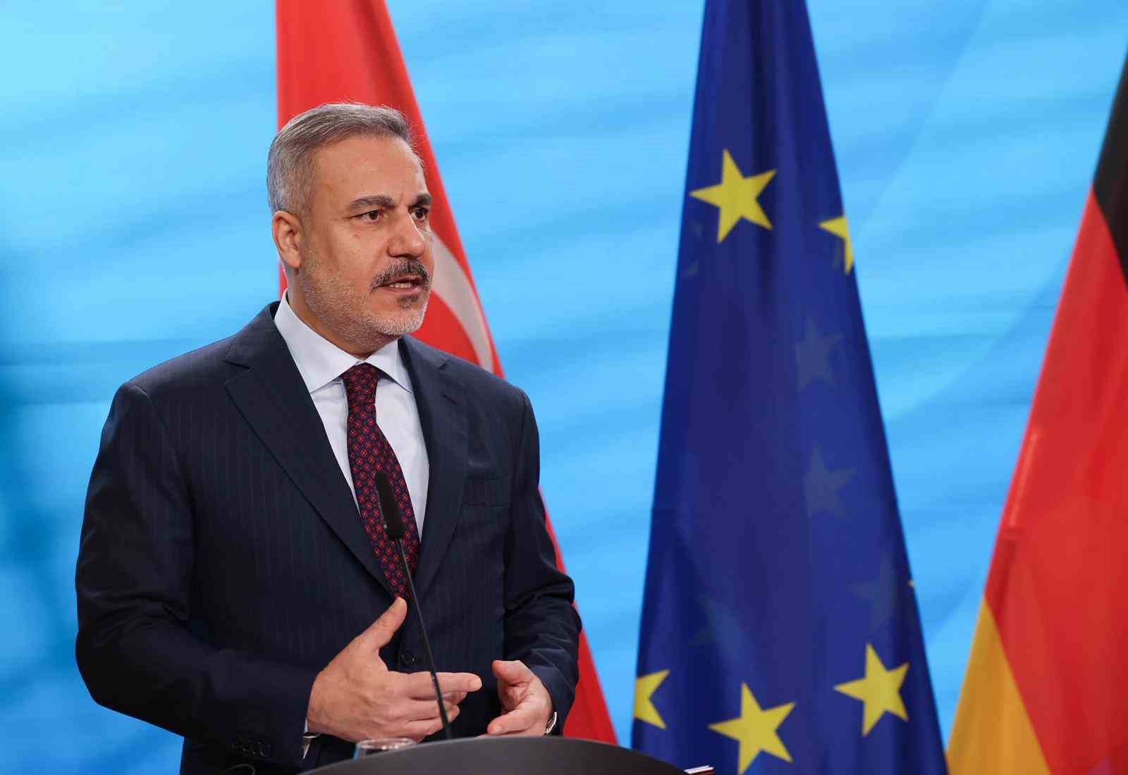 Bakan Fidan: "Türkiye, Rusya Ukrayna arasındaki müzakerelere ev sahipliğine yapmaya hazır" 5 bakan fidan turkiye rusya ukrayna arasindaki muzakerelere ev sahipligine yapmaya hazir 1 BBVAuMTf