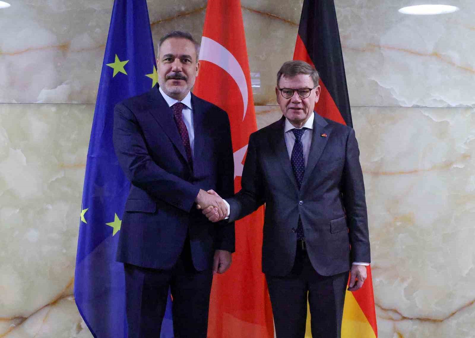 bakan fidan turkiyenin ab uyeligi surecinde kriter bazli degerlendirme sorunu yok temel sorun fasillarin H8VOOKYr
