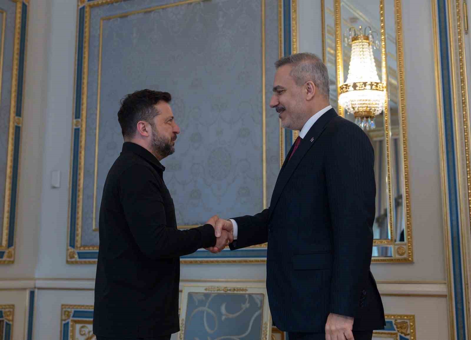 bakan fidan ukrayna devlet baskani zelenskiy ile bir araya geldi 0
