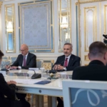 bakan-fidan-ukrayna-devlet-baskani-zelenskiy-ile-bir-araya-geldi-7RYpCwMw.jpg