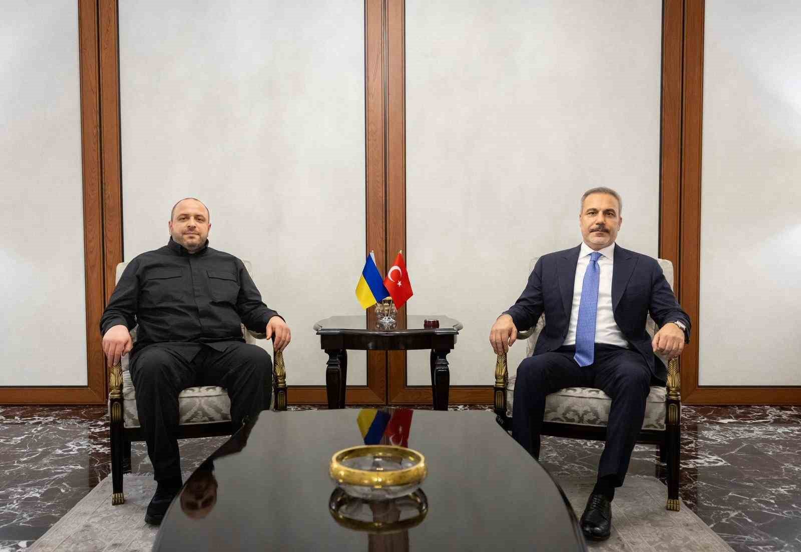 Bakan Fidan, Ukrayna Milli Güvenlik ve Savunma Konseyi Sekreteri ile bir araya geldi 4 bakan fidan ukrayna milli guvenlik ve savunma konseyi sekreteri ile bir araya geldi 0 uUb1egtC