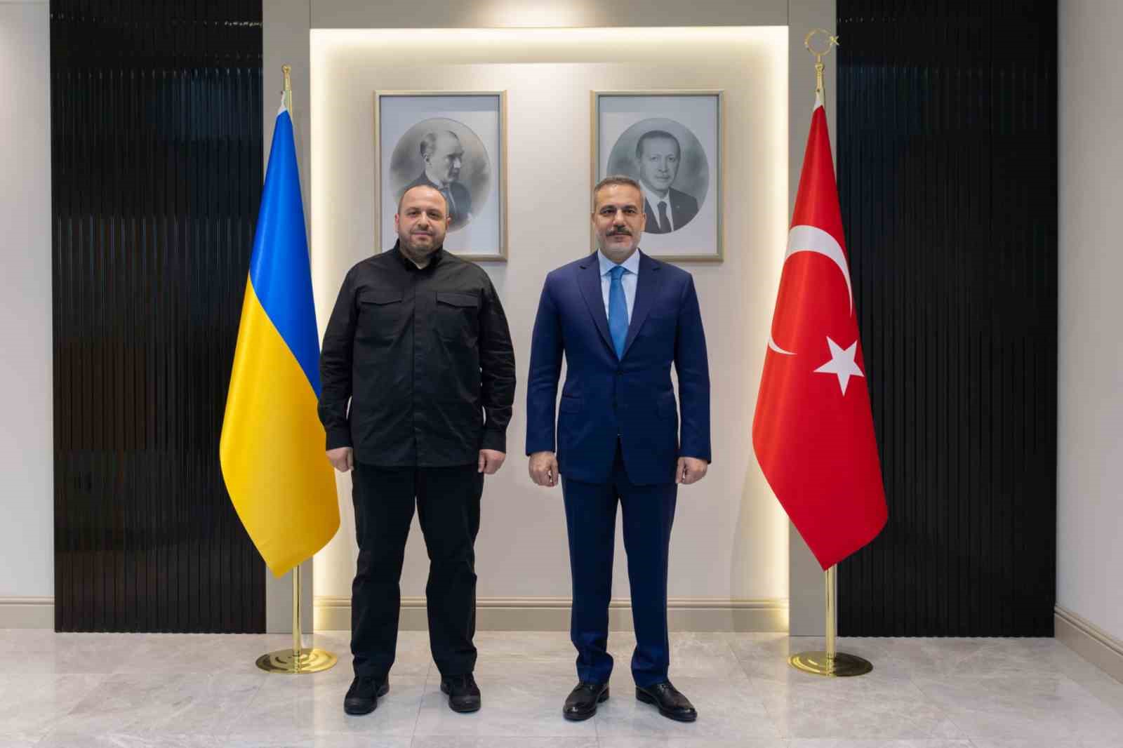 bakan fidan ukrayna milli guvenlik ve savunma konseyi sekreteri umerov ile gorustu 1 pUuGlkqS