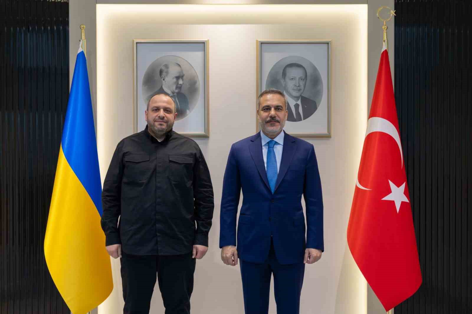 bakan fidan ukrayna milli guvenlik ve savunma konseyi sekreteri umerov ile gorustu 2 1iphZzhQ