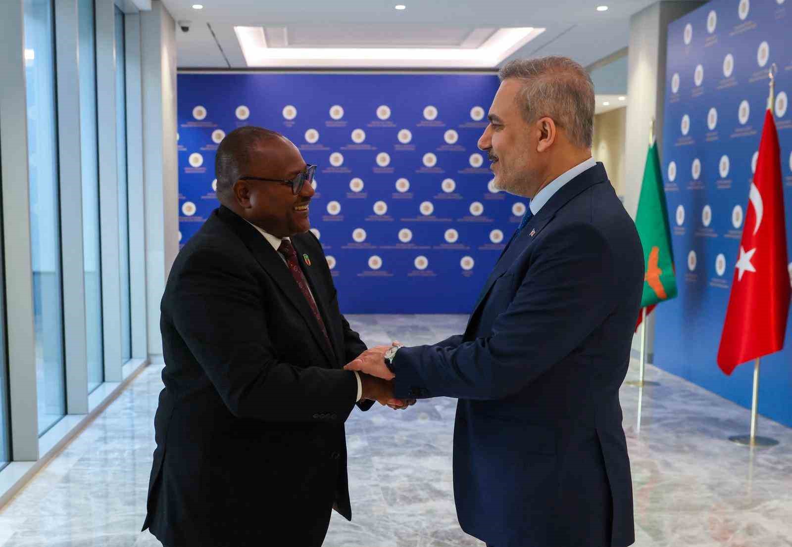 bakan fidan zambiya disisleri bakani haimbe ile bir araya geldi 0 HEOvRwPC