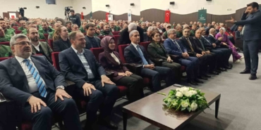 bakan-goktas-15-yas-alti-sosyal-medya-duzenlemesini-sadece-teknik-bir-denetim-meselesi-olarak-YH8OZHbC.jpg