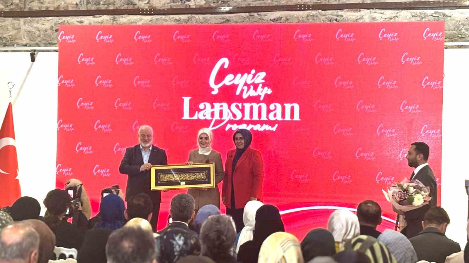 bakan goktas aile ve genclik fonundan 140 bin 756 gencimize toplam 116 milyar lira m9F3bWYs