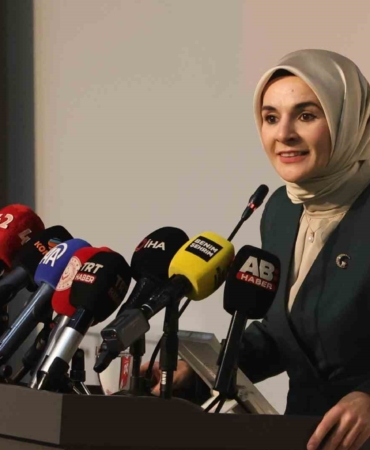 bakan-goktas-aile-yapimizi-ve-degerlerimizi-korumak-icin-kapsamli-calismalar-yurutuyoruz-YfqwusCu.jpg