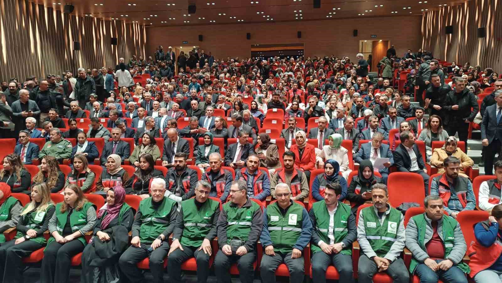 bakan goktas bagimlilikla mucadelede aileyi merkeze alan yeni bir donem baslatiyoruz 6 8uUCSmLQ