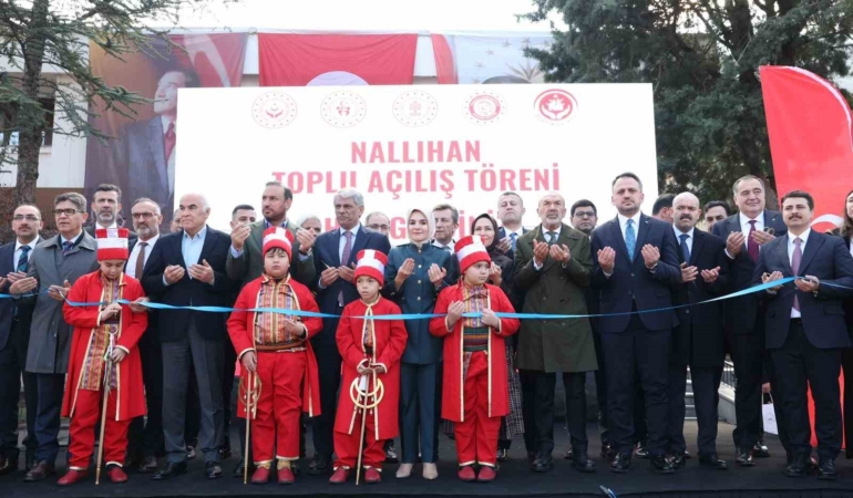 bakan-goktas-bir-ulkenin-kalkinmasi-guclu-aile-yapisiyla-mumkundur-kB1OIgEl.jpg
