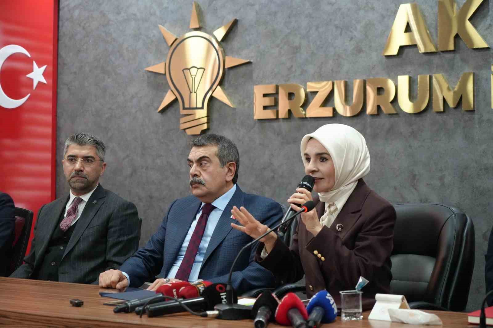 bakan goktas biz hicbir zaman elimizi sahadan cekmedik deprem turisti gibi oralara gitmiyoruz her 4BQQ9pyC