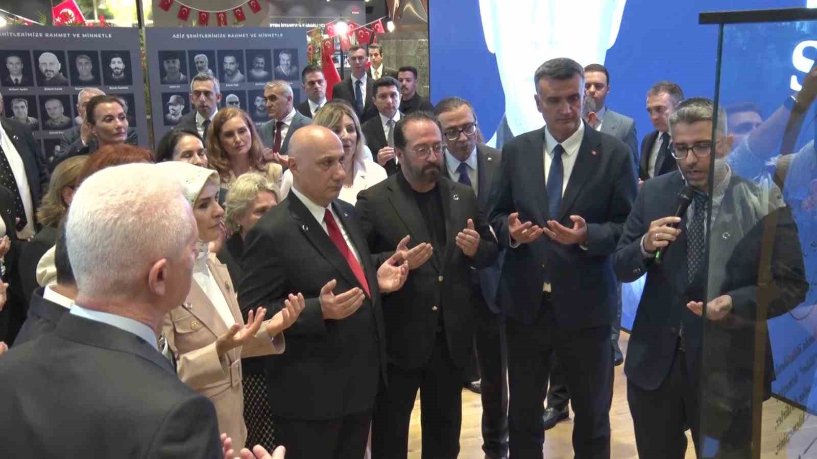 Bakan Göktaş: "Bizim görevimiz hain darbe girişimini yapanların bir daha teşebbüs etmemesini sağlamak" 6 bakan goktas bizim gorevimiz hain darbe girisimini yapanlarin bir daha tesebbus etmemesini saglamak 2 GBDbzkmh