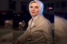 bakan-goktas-bugun-11-bin-22-cocugumuz-koruyucu-ailelerinin-yaninda-sevgiyle-buyuyor-Q1FlH271.jpg