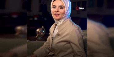 bakan-goktas-bugun-11-bin-22-cocugumuz-koruyucu-ailelerinin-yaninda-sevgiyle-buyuyor-Q1FlH271.jpg