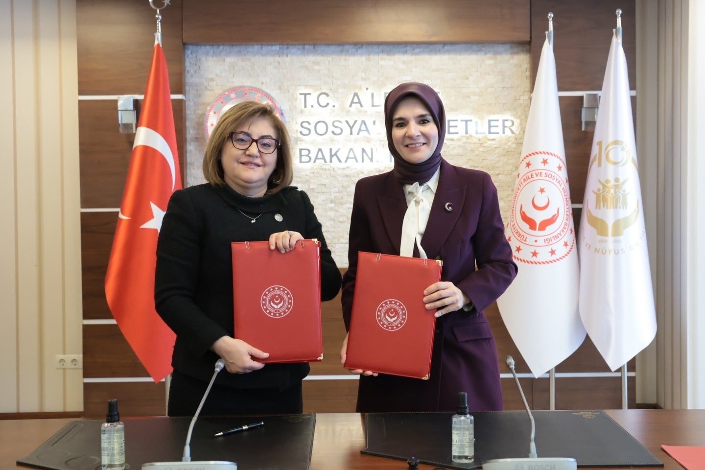 Bakan Göktaş: "Büyüklerimizin refahını ve sosyal hayata katılımını artıracak çalışmaları yaygınlaştırıyoruz" 7 bakan goktas buyuklerimizin refahini ve sosyal hayata katilimini artiracak calismalari yayginlastiriyoruz 3 nldQ9jAH