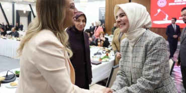 bakan-goktas-cocuklarimizi-dijital-dunyadaki-zararli-iceriklerden-korumak-hepimizin-ortak-sorumlulugu-uWHJdV7h.jpg