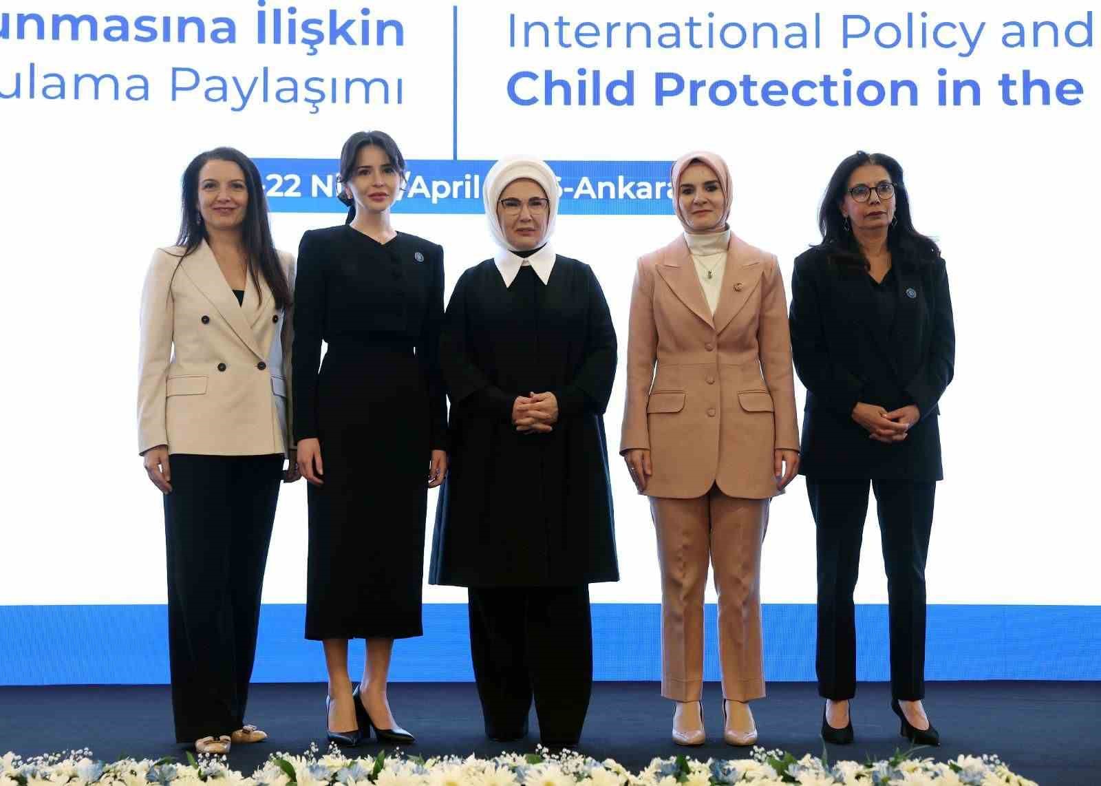 Bakan Göktaş: "Dijital ortamları hukuk, etik, eğitim ve sosyal politika boyutlarıyla birlikte ele almak zorundayız" 7 bakan goktas dijital ortamlari hukuk etik egitim ve sosyal politika boyutlariyla birlikte ele almak M3134Iqj