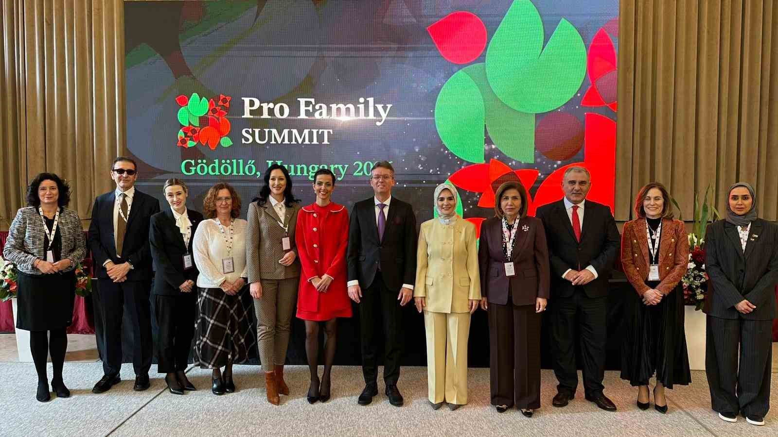 bakan goktas dijitallesme ve demografik degisimler aileyi guclendirmeyi kuresel gundemin merkezine tasiyor 4