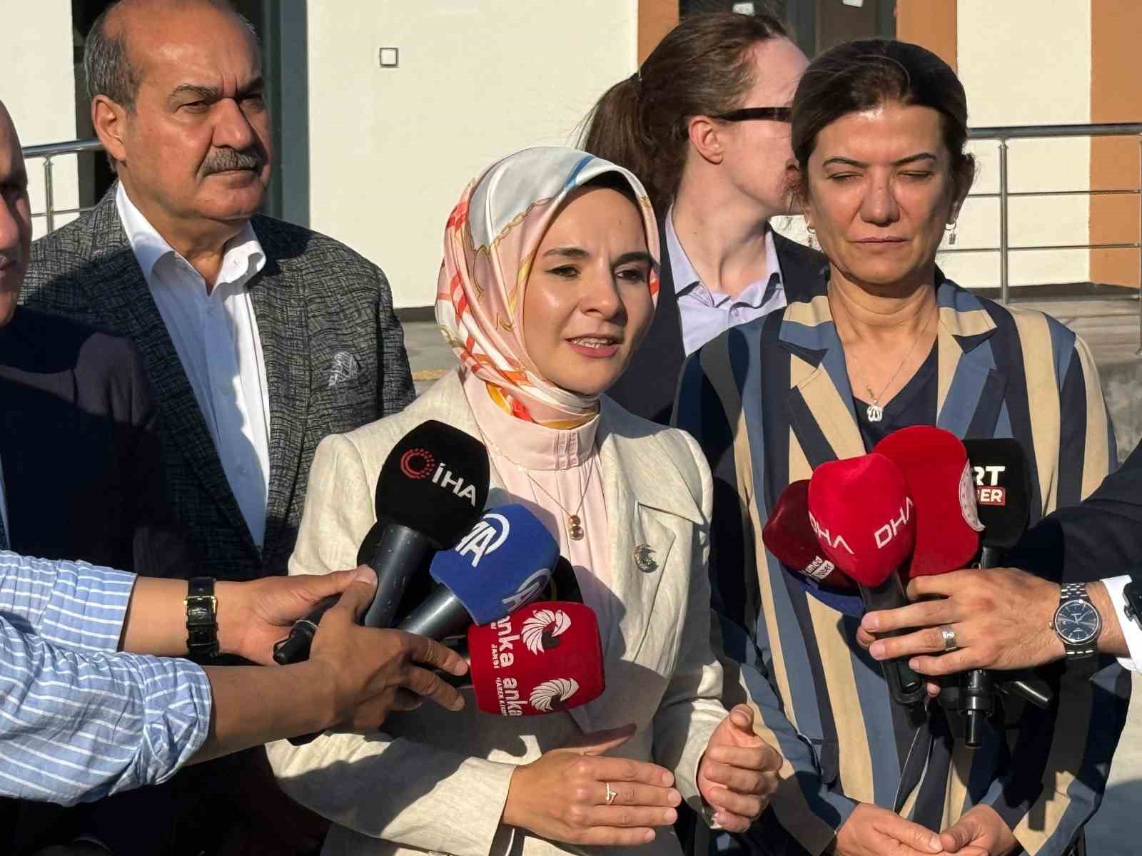 Bakan Göktaş, Diyarbakır’ın ilk huzurevinin olduğu kampüste incelemelerde bulundu 6 bakan goktas diyarbakirin ilk huzurevinin oldugu kampuste incelemelerde bulundu 2 XGNKRGOA