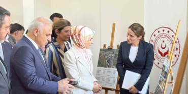 bakan-goktas-diyarbakirin-ilk-huzurevinin-oldugu-kampuste-incelemelerde-bulundu-Gg9HKW6b.jpg