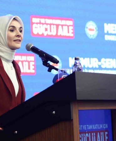 bakan-goktas-engelli-bireylerin-hayatin-her-alanina-katilimi-icin-adimlar-atmak-hepimizin-ortak-sorumlulugudur-F4djvT1O.jpg