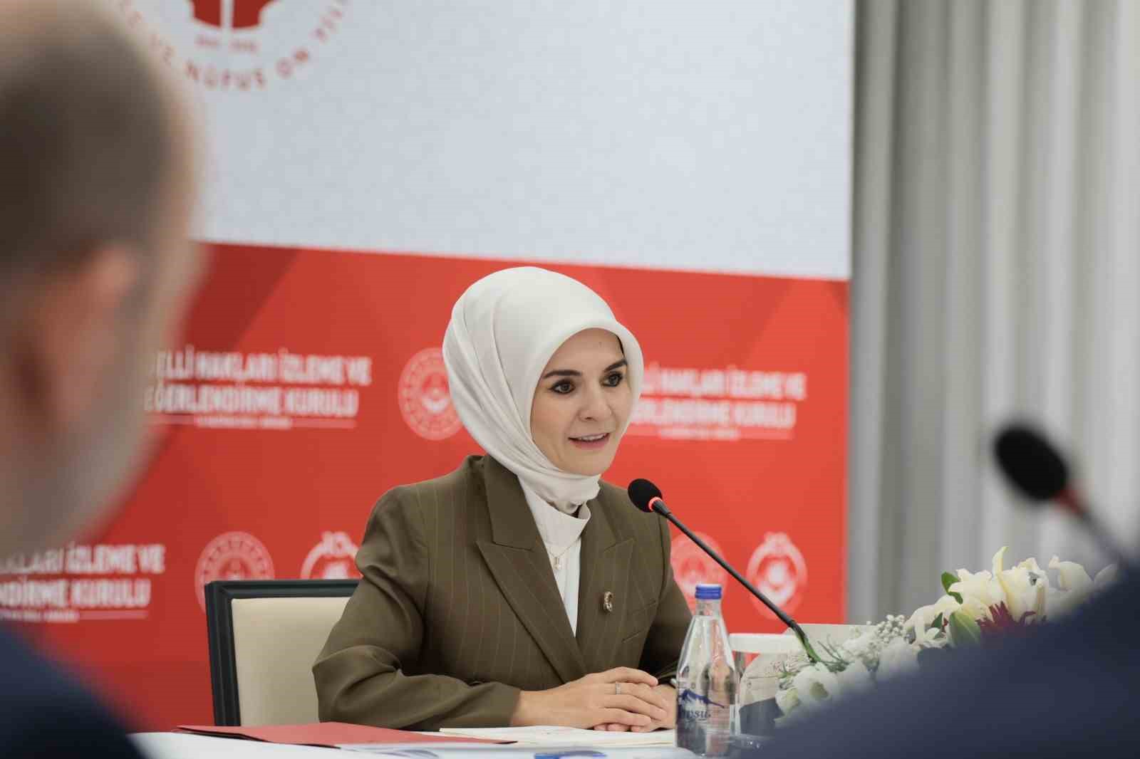 bakan goktas engelli haklari izleme ve degerlendirme kurulumuzun calismalarini surdurebilmesi icin iki alt calisma mQSQHddL