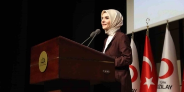 bakan-goktas-genclerimizin-geleceklerini-saglam-adimlarla-insa-etmelerini-destekleyen-bir-anlayisla-calisiyoruz-1yF8IEfq.jpg