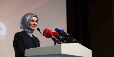 bakan-goktas-gocu-insanin-ailenin-ve-toplumun-ruhunu-etkileyen-onemli-bir-surec-olarak-goruyoruz-pDzjz8Kt.jpg