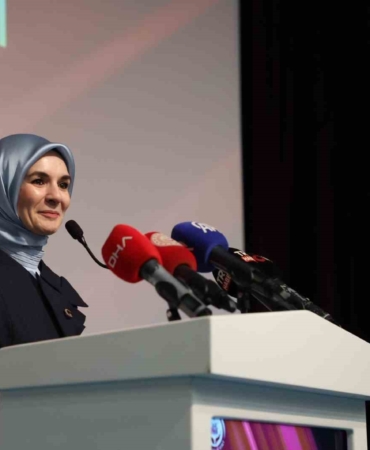 bakan-goktas-gocu-insanin-ailenin-ve-toplumun-ruhunu-etkileyen-onemli-bir-surec-olarak-goruyoruz-pDzjz8Kt.jpg