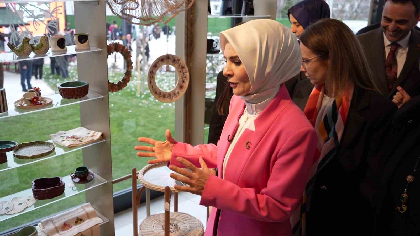bakan goktas kadin emegi artik gizli kalmiyor 1 ahkbwcKe