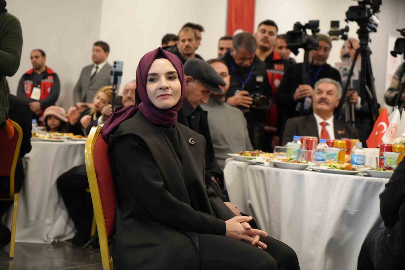 bakan goktas karsta sehit yakinlariyla gonul sofrasinda bulustu 4 RRkSjfkj
