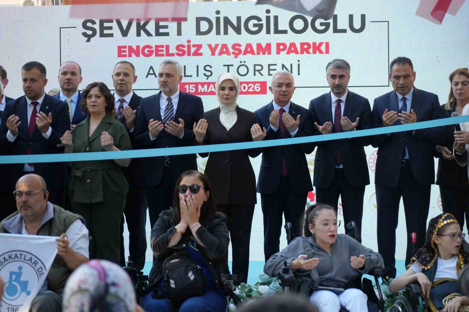 bakan goktas kirklarelinde engelsiz yasam parkinin acilisini yapti 0 ONquTN7i