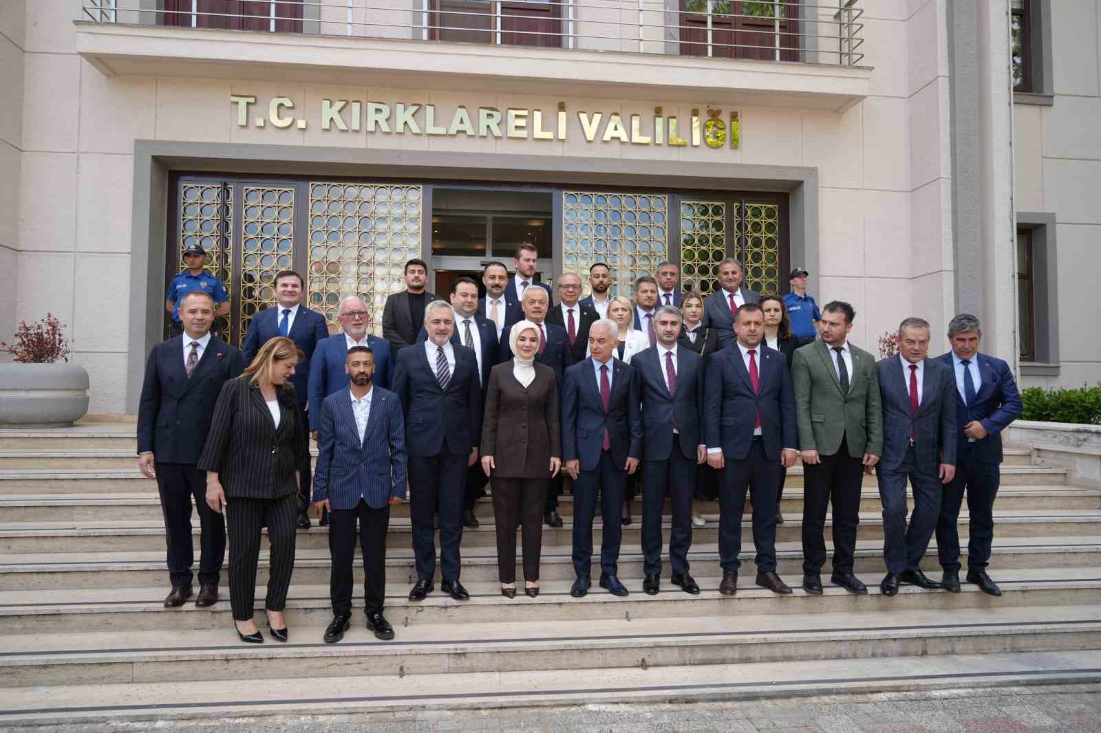 bakan goktas kirklarelinde engelsiz yasam parkinin acilisini yapti 2 GdWHwptB