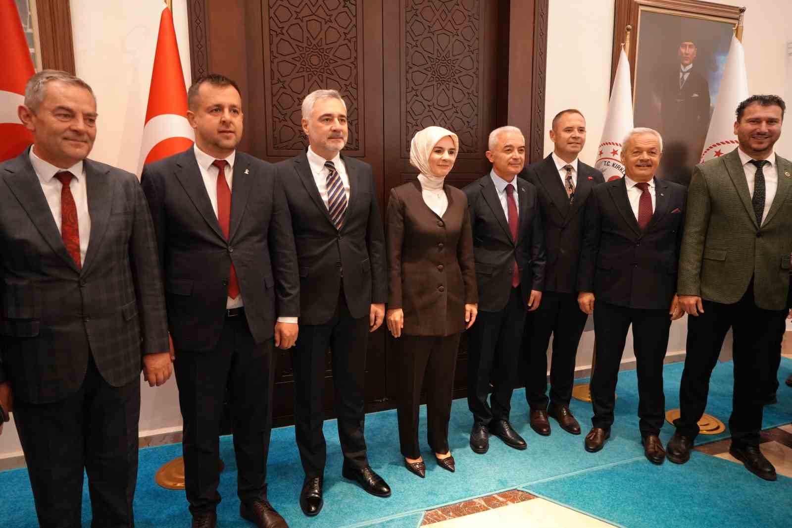 bakan goktas kirklarelinde engelsiz yasam parkinin acilisini yapti 4 jqagr4fK