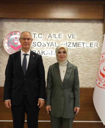 bakan-goktas-kktc-calisma-ve-sosyal-guvenlik-bakani-hasipoglu-ile-bir-araya-geldi-c4hhXPLJ.jpg