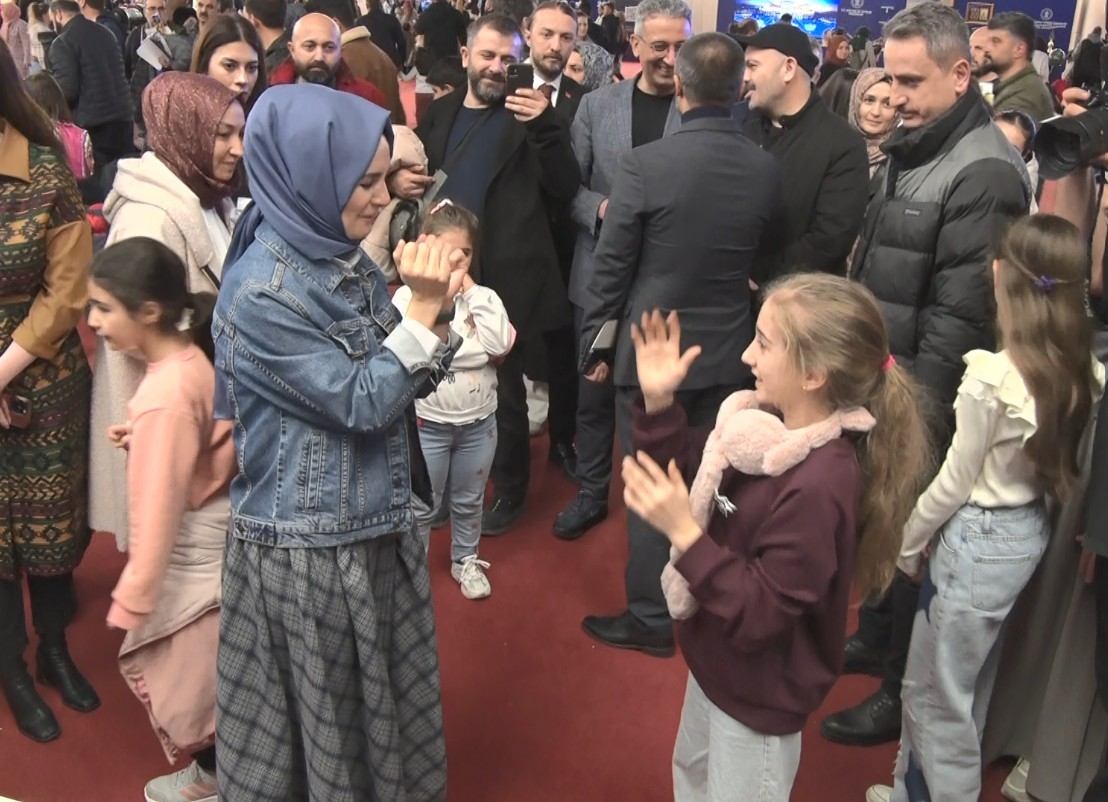 bakan goktas kulliyede ramazanin tadi bir baska 2 zQzdLZdP