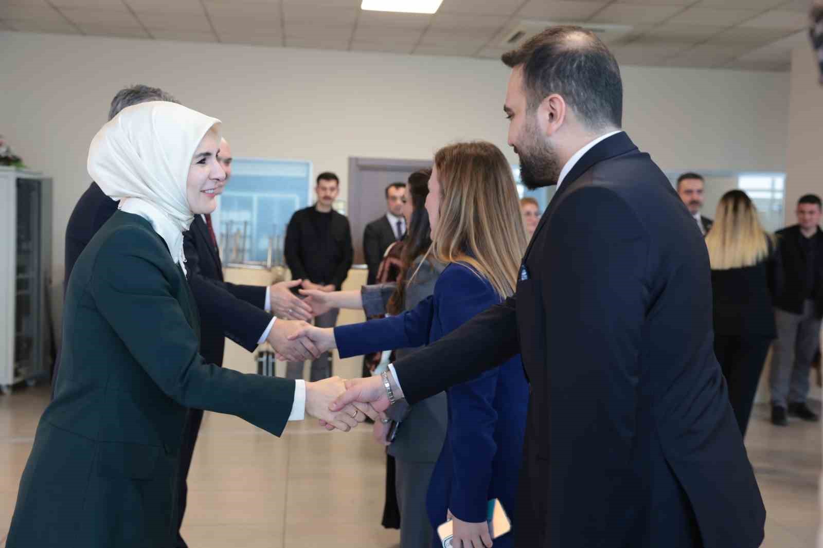 bakan goktas personel ile bayramlasti 0