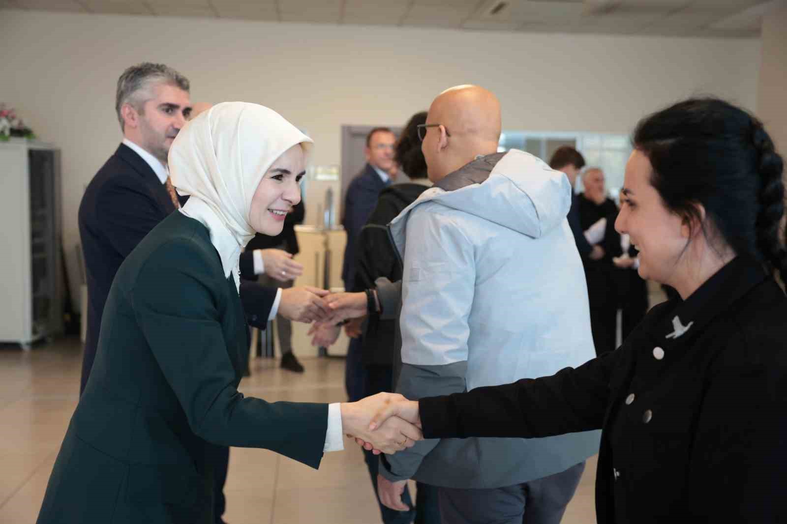 bakan goktas personel ile bayramlasti 4 OMzlPY6g