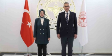 bakan-goktas-saglikli-hayat-merkezlerimizde-aile-bakanligimizin-da-irtibat-birimi-olusacak-tsPZ38BS.jpg